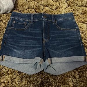 Aeropostale size 6 high rise midi jean shorts dark wash